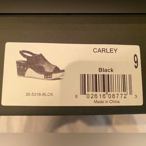 Carley wedge sandals
